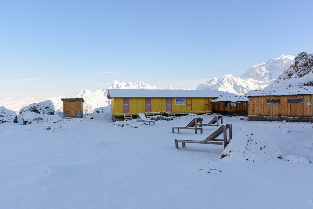 Lodges in de sneeuw